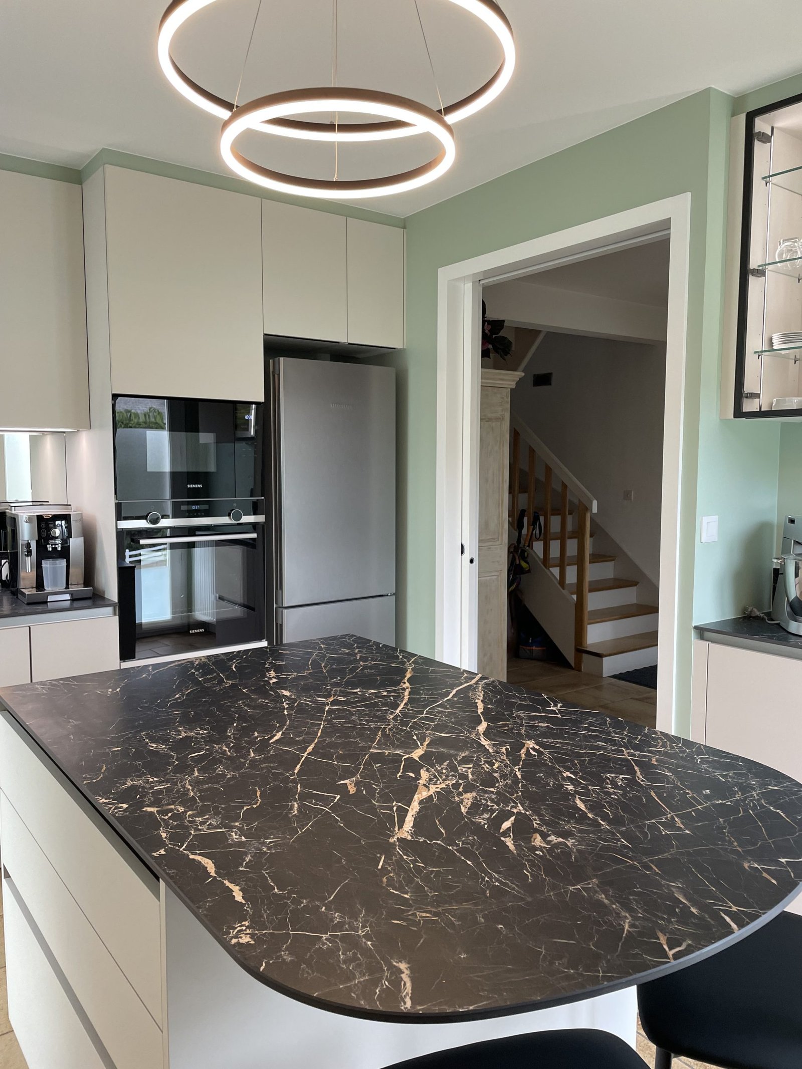 agencement cuisine réalisé par Idea Mobilier, 49220 Grez-Neuville